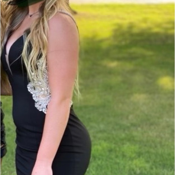 White by Soieblu Dresses & Skirts - BLACK LONG MERMAID PROM DRESS-SIZE-MEDIUM-BRAND-WHITE by SOIEBLU-SIDE CUT-OUTS